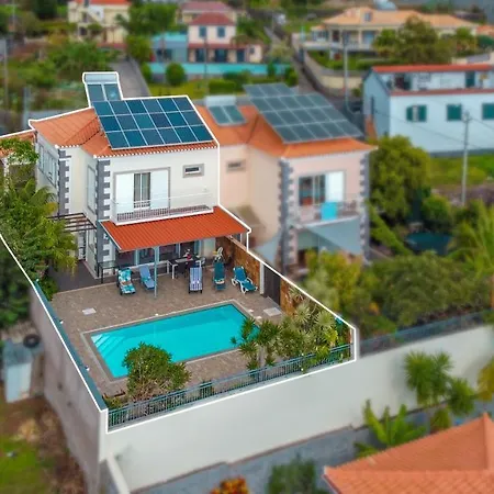 Viola Villa